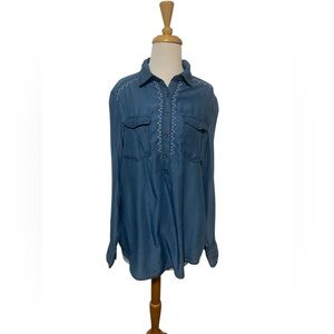 Sundance Chambray Blue Embroidered Popover Blouse Top
